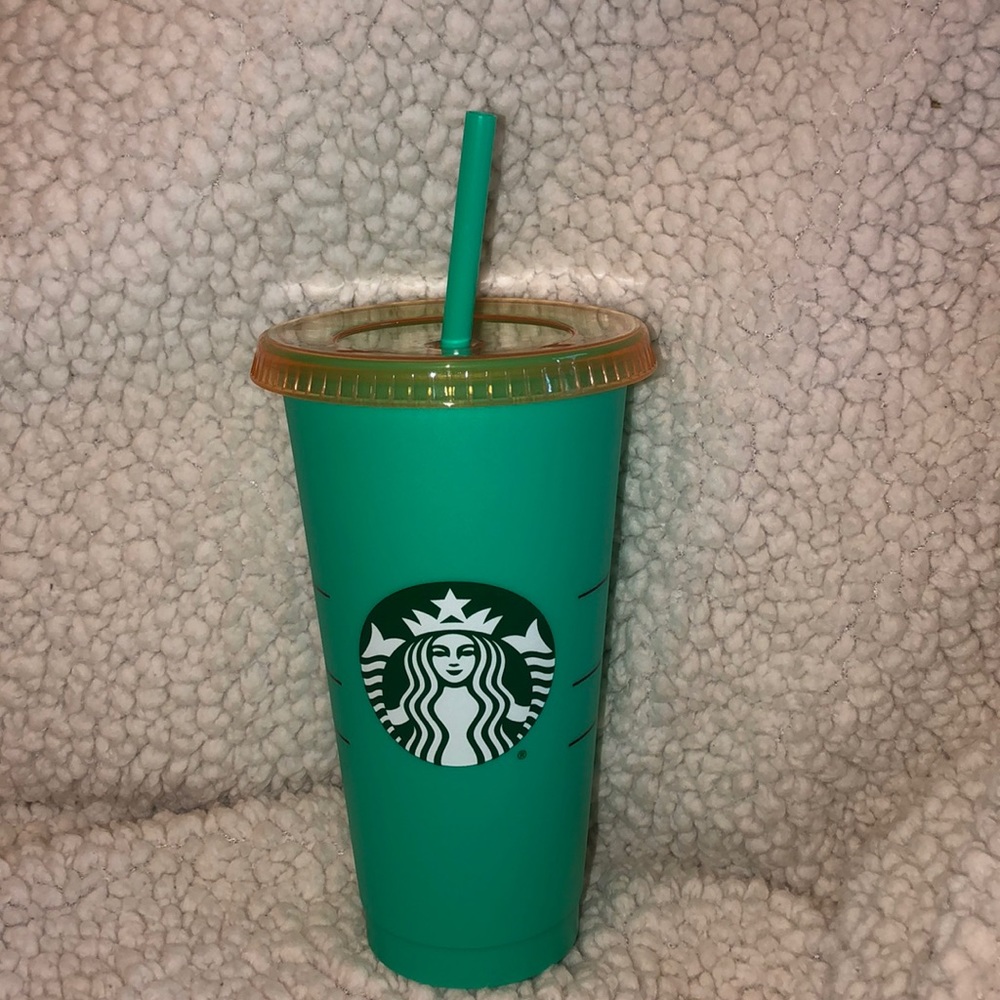 Starbucks color changing cup